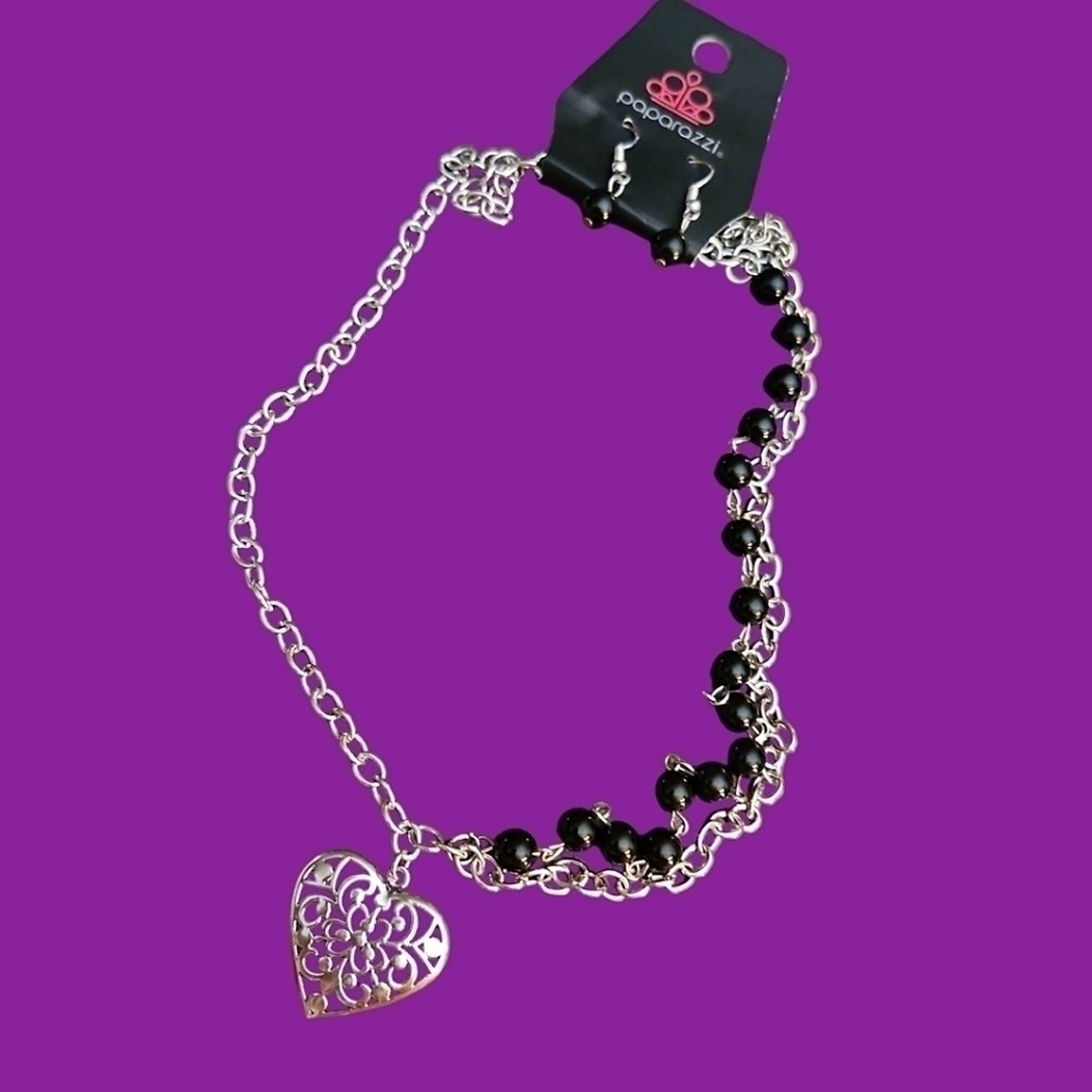 5/$25 PAPARAZZI Assymetric Black Beaded Heart Pendant Necklace Earrings Set
